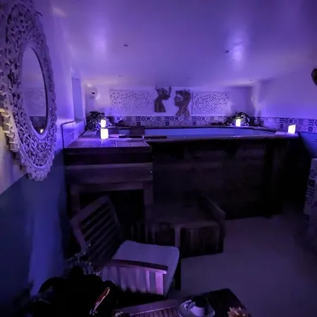 Casa de Férias De Charme Avec Piscine De Relaxation *